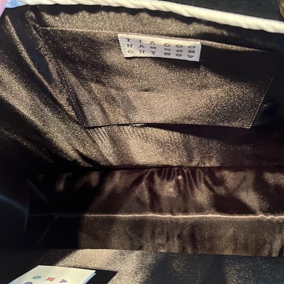 Amazing hand beaded tote - Picture 6 of 10